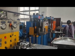 Hrv 91.2 Tungsten Carbide Rod Blank Material z otworami chłodzącymi Wysoka twardość HRA 89-93