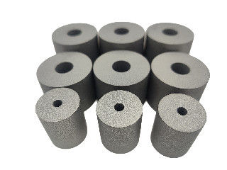 Okrągłe matryce do kucia na zimno z węglika wolframu dla kompatybilności i wydajności stali